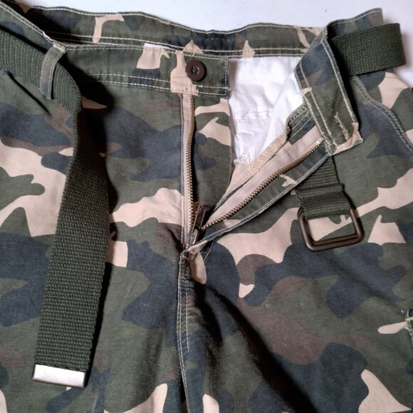 WVU Mountaineers Camo Cargo Shorts J America L Woodland Camouflage West Virginia - Picture 8 of 13